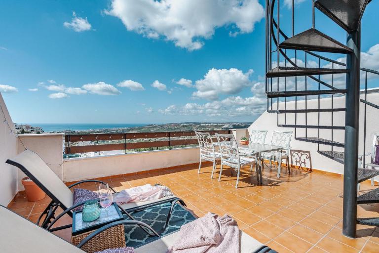 20 Rooftop apartment seaview Dona Julia Casares - B&B Casares