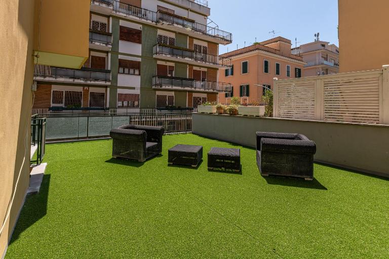 Appia Antica Park - Apartment with Terrace - Chambres d'hôtes Rome