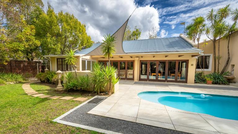 Botanica Guest House - B&B George