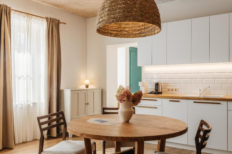 Lāčplēša apartamenti - B&B Cēsis