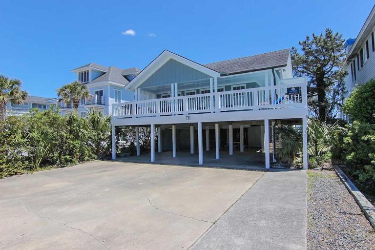 Carolina Breezy by Sea Scape Properties - Bed and Breakfast Wrightsville Beach