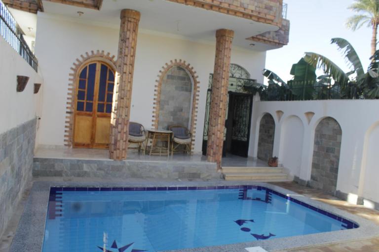 Nour House - B&B Luxor