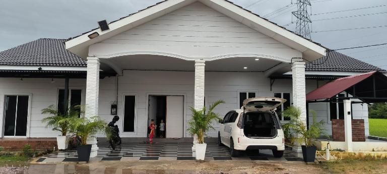 RomaPutih Homestay D'Sawah Alor Setar - Ferienwohnung Alor Setar