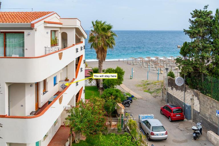 Seaview Apartment Giulia - Chambres d'hôtes Giardini-Naxos