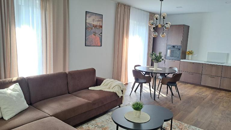 Jankaus apartamentai - B&B Šilutė