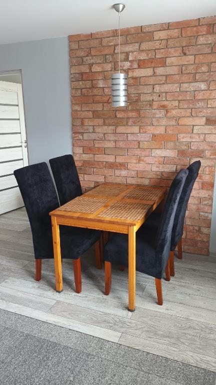 Modern Studio 9 - Ferienwohnung Czenstochau