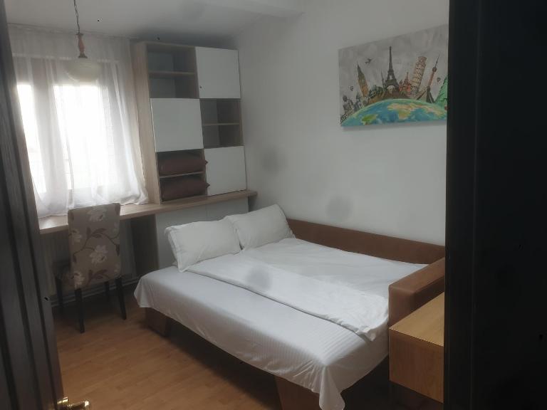 Innaianina apartament - B&B Sibiu
