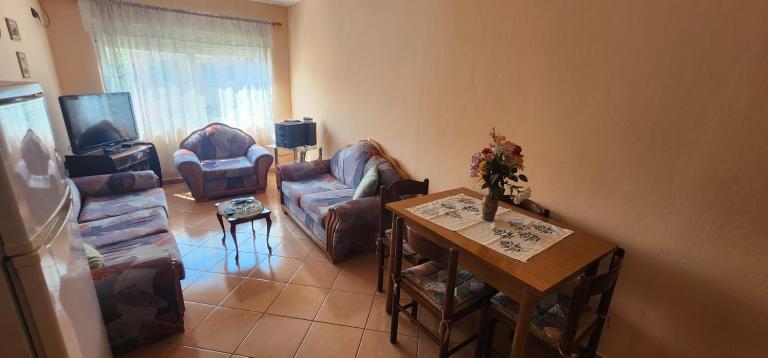 Fred's Holiday Home - B&B Vlorë