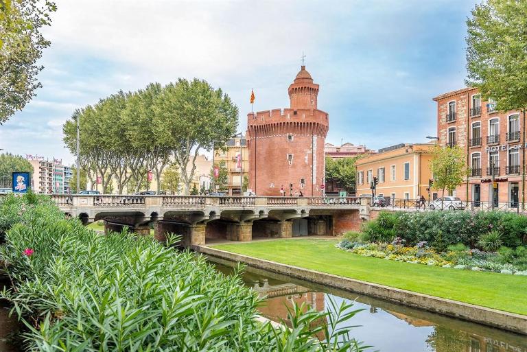 Les suites du castillet - B&B Perpignano