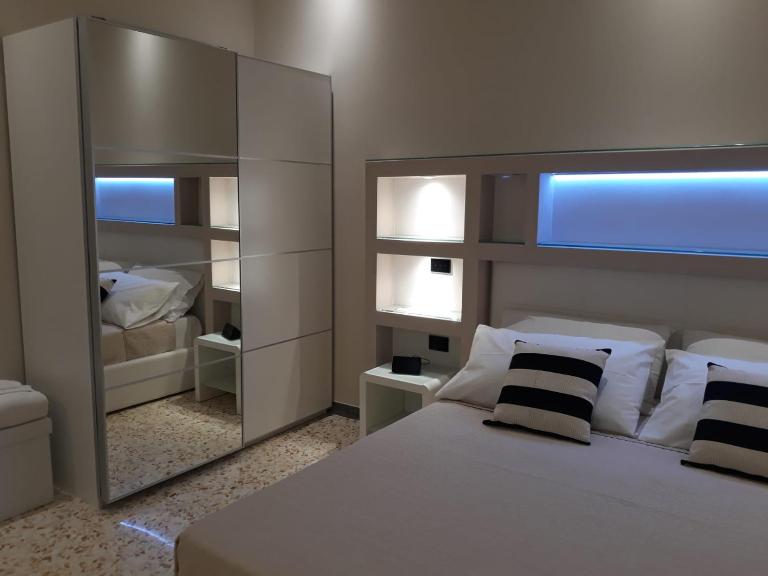 Max Guest House - B&B Praia a Mare