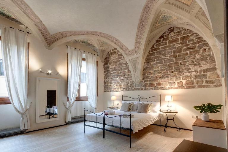 Calzaiuoli Apartments by Mamo Florence - B&B Firenze