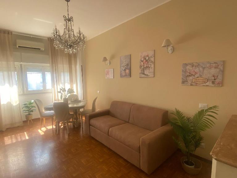 Alloggio Turistico Agiati - Ferienwohnung Rom