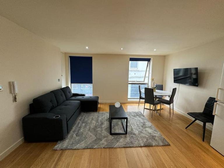 Paddington Station 2 Bedroom House - B&B London