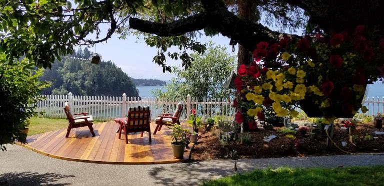 Farm Inn - RV Farm Stay with Ocean Views - Ferienwohnung Anacortes
