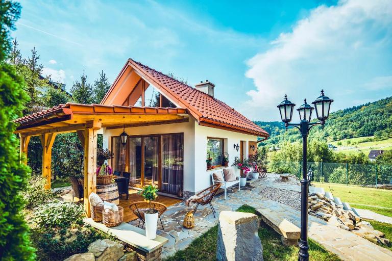 ForRest House Jacuzzi & Sauna - B&B Jasienica