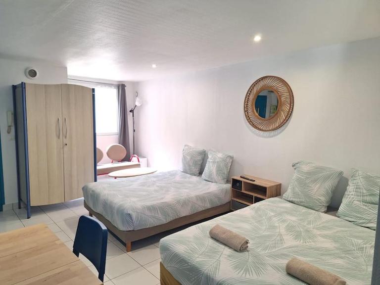 Studio meublé centre-ville 30 min Paris - B&B Ris-Orangis