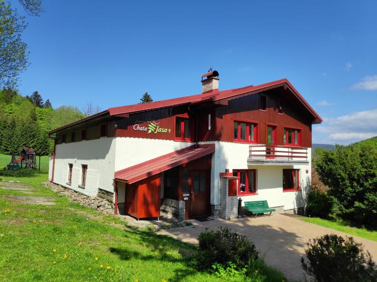 Chata Jasan - Chambres d'hôtes Kořenov