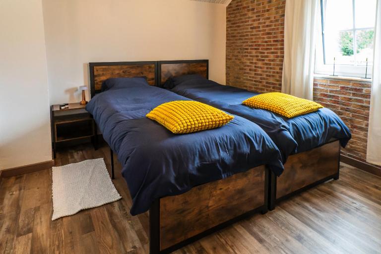 Gîte La Maison Jaune - Chambres d'hôtes Sainte-Cécile