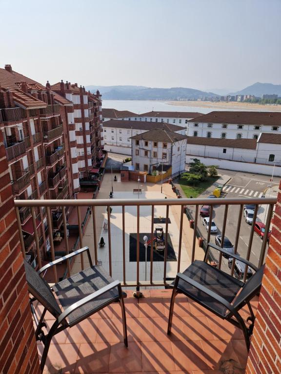 Tu hogar, Santoña Home Vibes - B&B Santoña