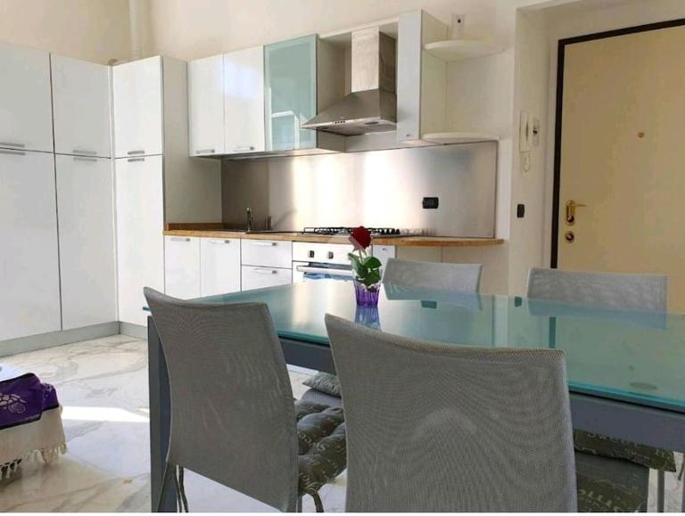 Appartamento 50 mt mare con parcheggio riservato - B&B Riva Ligure