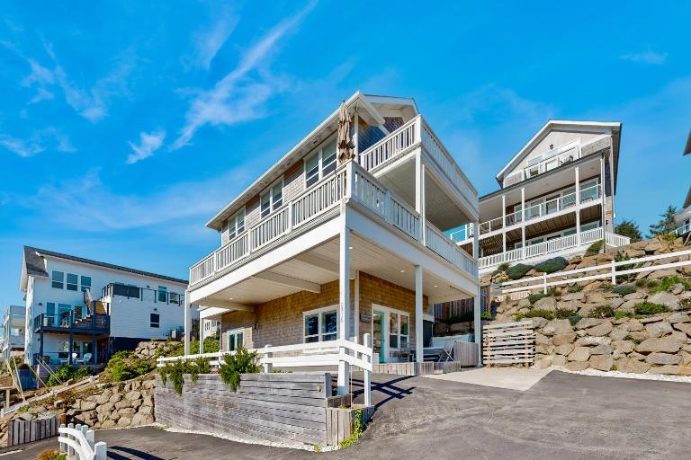 Pacific Breeze - B&B Lincoln City