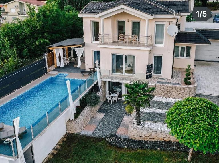 Ferienhaus - B&B Siroki Brijeg