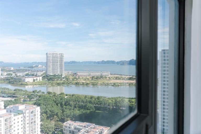 By's House- Căn hộ View biển Hạ Long - B&B Ha Long