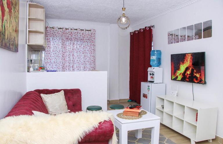 Kate Luxe Homes - 1 bedroom Adabal close to Eldoret Polytechnic - Chambres d'hôtes Eldoret