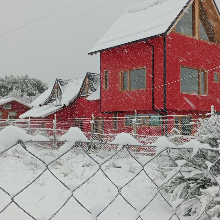 Casa Roja 1 - Bed and Breakfast Dina Huapi