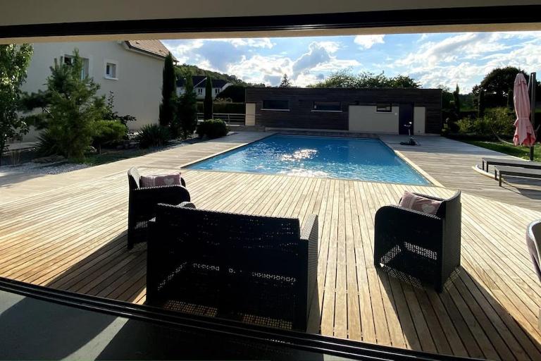 Studio cosy avec piscine chauffée & terrasse - Bed and Breakfast Choignes