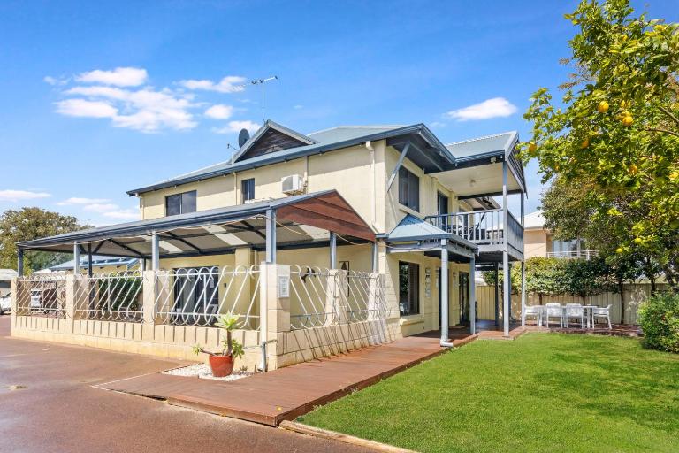 Observatory Guesthouse - Adults Only - Ferienwohnung Busselton