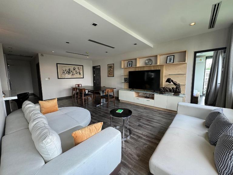 W8 CONDO, TOP Floor LUXE 3 Bedroom Penthouse, Hip central Bangkok area, 5 mins from Thonglo BTS station - Ferienwohnung Bangkok