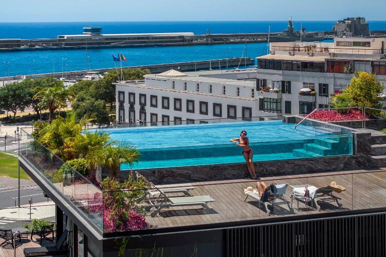 Savoy Insular VI by An Island Apart - B&B Funchal