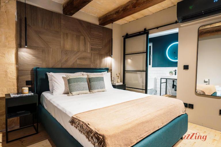 The Florian Boutique Guesthouse by Zzzing - Ferienwohnung Cospicua