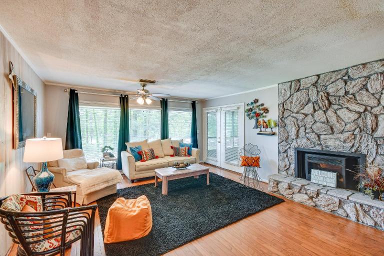 3 Mi to Dtwn Montgomery: Quiet Family Getaway! - B&B Montgomery