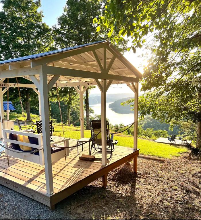 TinyLakeview Cottage - Ferienwohnung Monticello