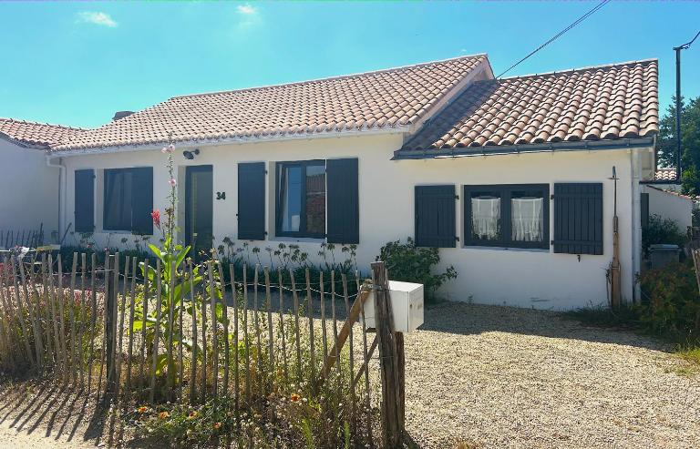 Maison 8 personnes à 100 m de la plage de la Clère - Chambres d'hôtes Le Grand Vieil