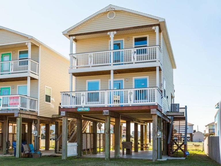 Phoenix Rising - Chill Beach Vibes, 4 Decks! - Bed and Breakfast Surfside Beach