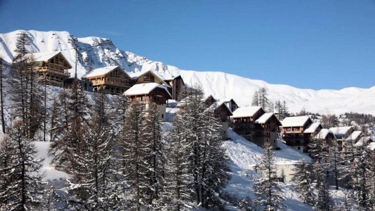 Chalet Des Rennes - Super appartement Prestige dans une résidence avec piscine au pied des pistes - B&B Vars