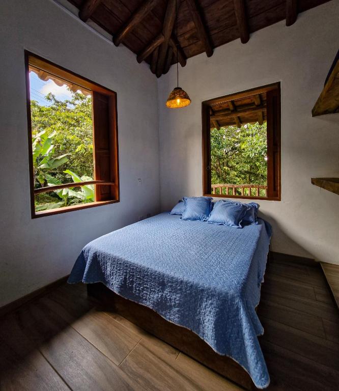 Caminos Alojamiento - Bed and Breakfast Jardín