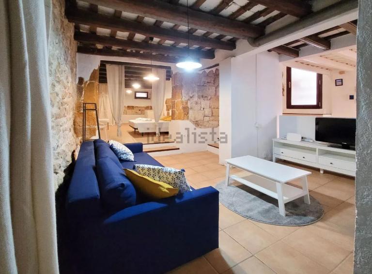KUBALA Apartament Casc Antic - Bed and Breakfast Tarragona
