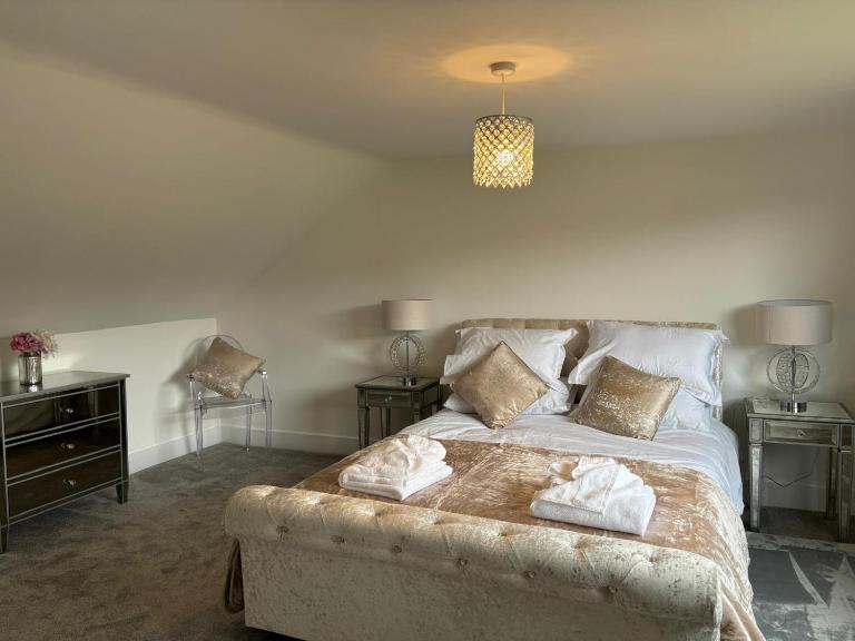 Newly Refurbished Tor View Executive Dormer Bungalow Rossendale - B&B Haslingden