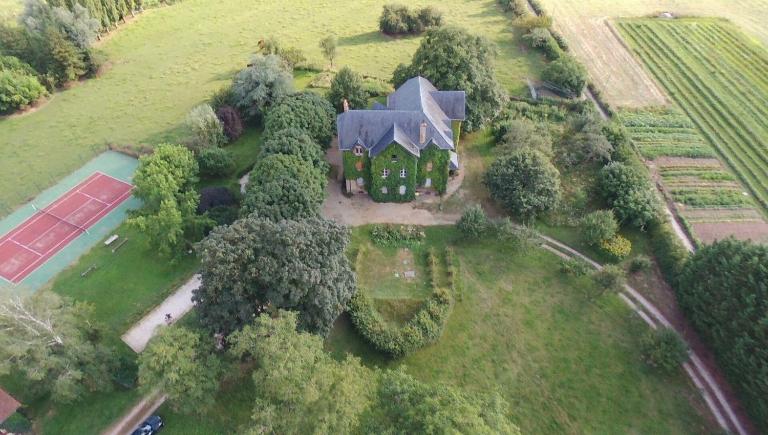 Maison d'Adèle au hameau de Banne - B&B Sornay