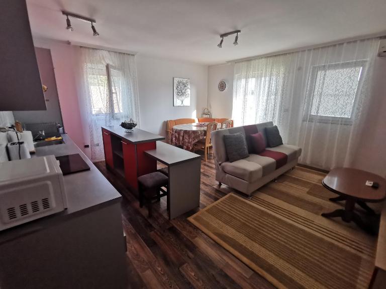Dunav 012 - B&B Veliko Gradište