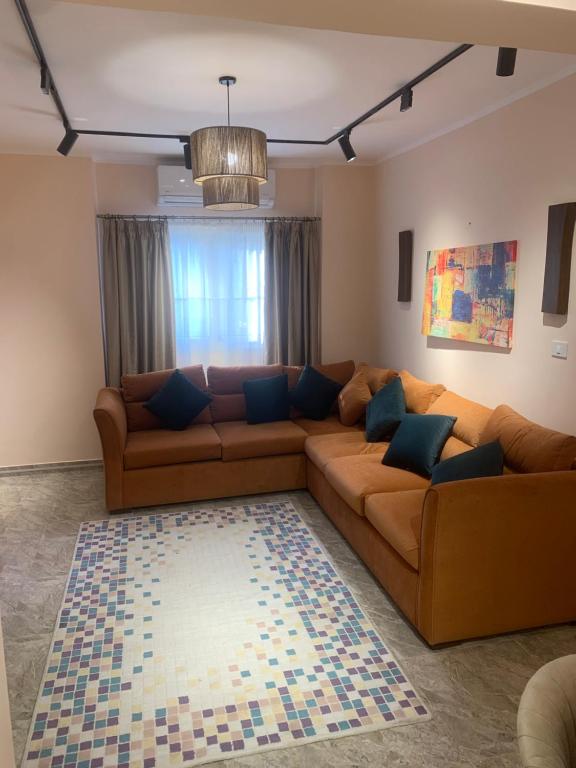 The Place 5 City Heaven apartment - Bed and Breakfast Caïro
