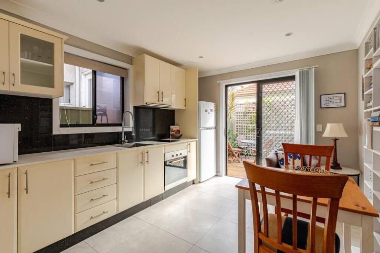 New granny flat in Narwee - B&B Nowra
