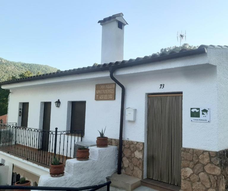 Casas rurales Casa Noguera 2 - B&B La Casa de la Noguera
