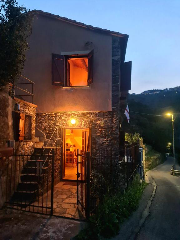 La Volpe e la Rosa - B&B Uscio