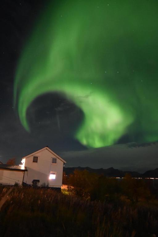 Cozy small house with amazing view - B&B Hennes