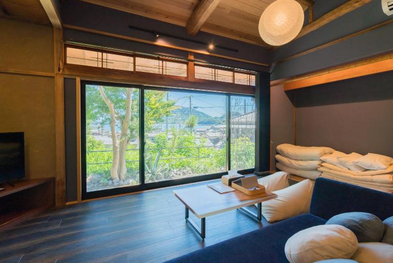 由良民泊島宿 - Ferienwohnung Matsuyama